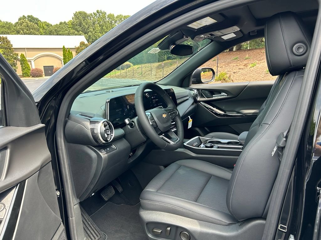 2027 Chevrolet Equinox LT - Photo 37