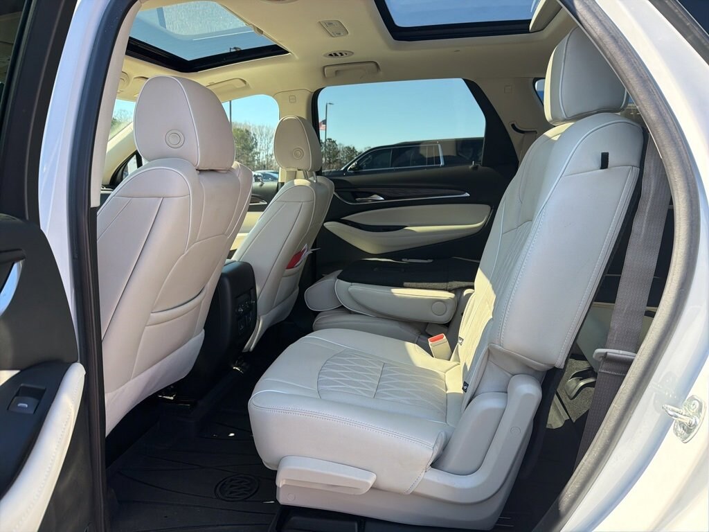 Used 2024 Buick Enclave Avenir SUV
