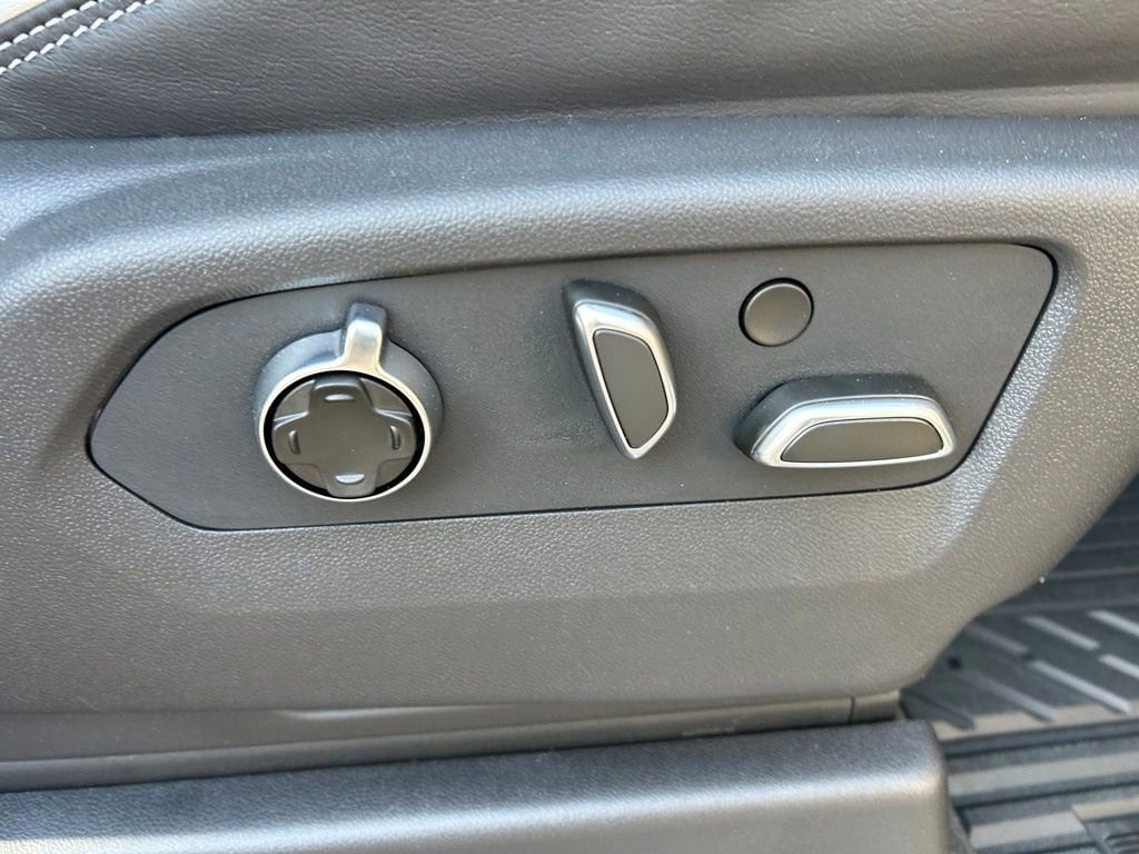 2026 GMC Sierra 1500 AT4X - Photo 56
