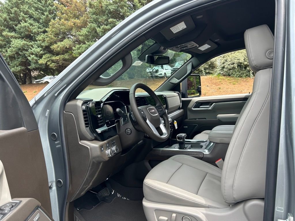 2026 GMC Sierra 1500 SLT - Photo 44