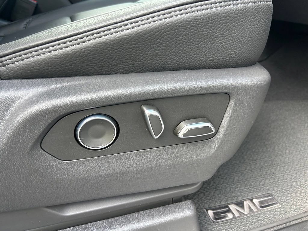 2026 GMC Sierra 2500HD Denali - Photo 54