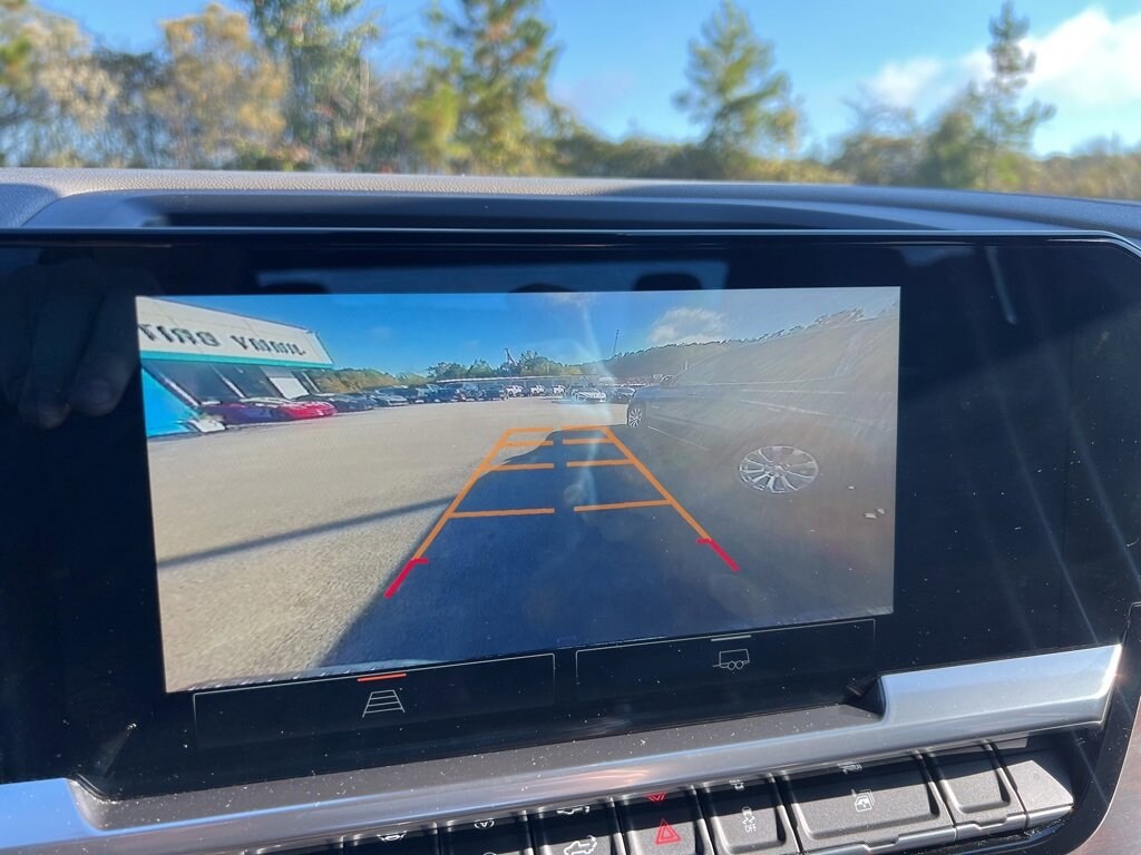 Used 2022 GMC Sierra 1500 SLT Truck