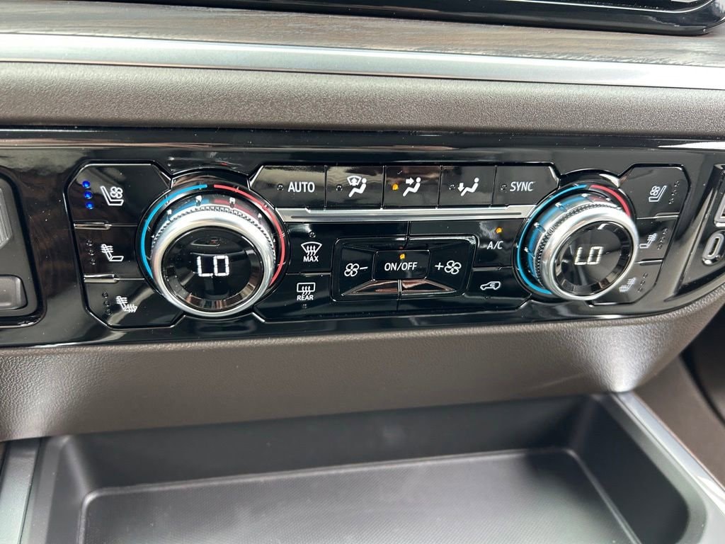 2026 GMC Sierra 1500 SLT - Photo 38