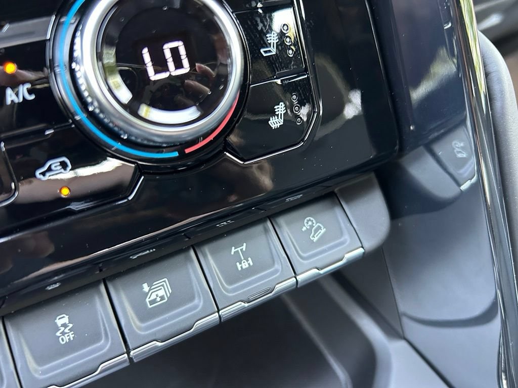2026 GMC Sierra 2500HD AT4X - Photo 41