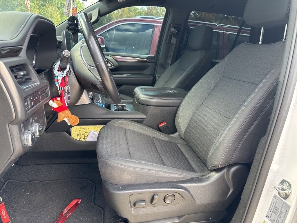 Used 2022 GMC Yukon SLE SUV