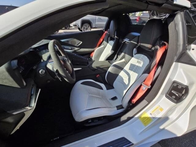 2023 Chevrolet Corvette Stingray 3LT photo 3