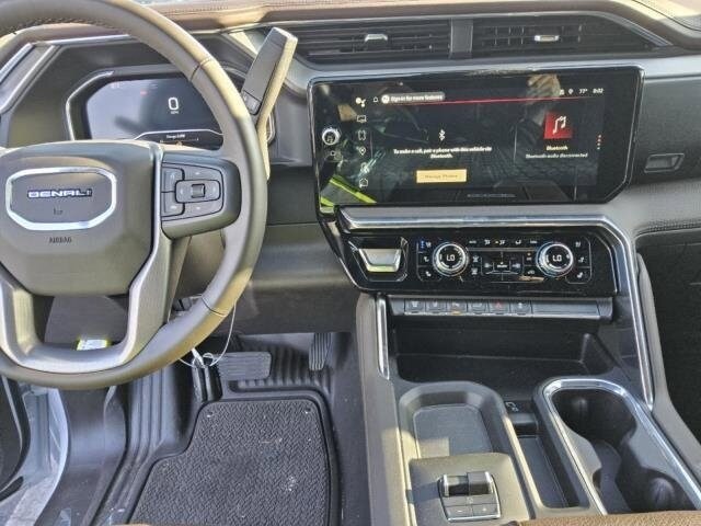2024 Gmc Sierra 3500 HD Denali photo 4