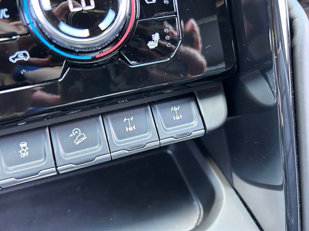 2026 GMC Sierra 1500 AT4X - Photo 43
