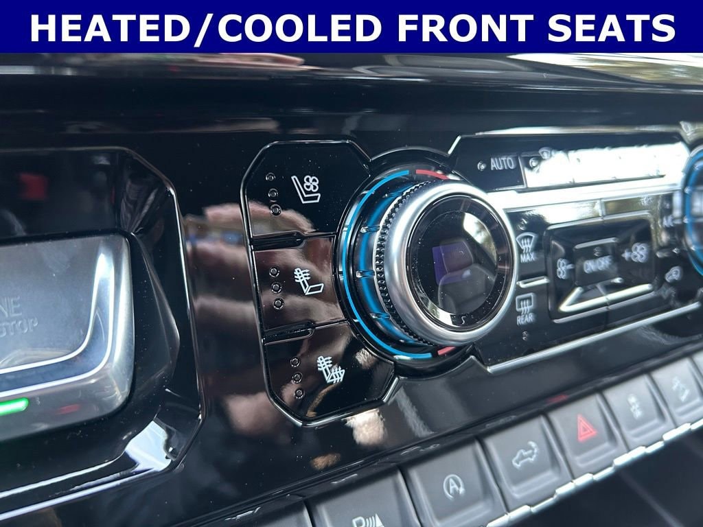 2026 GMC Sierra 1500 AT4X - Photo 8