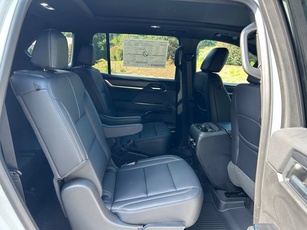 2026 GMC Acadia Elevation - Photo 47