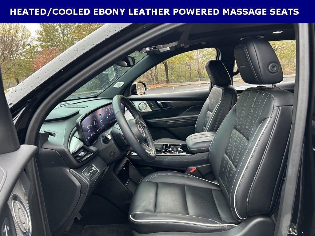 Used 2025 Buick Enclave Avenir SUV