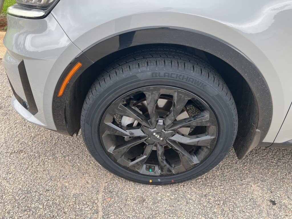 Used 2022 Kia Sorento SX