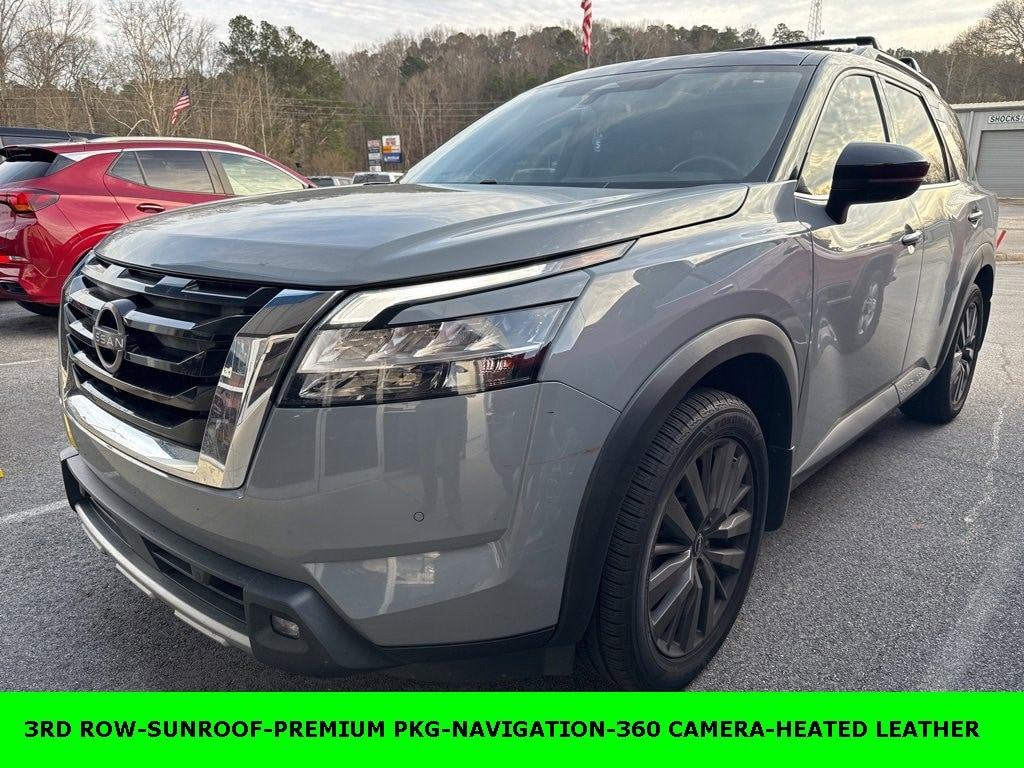Used 2022 Nissan Pathfinder SL