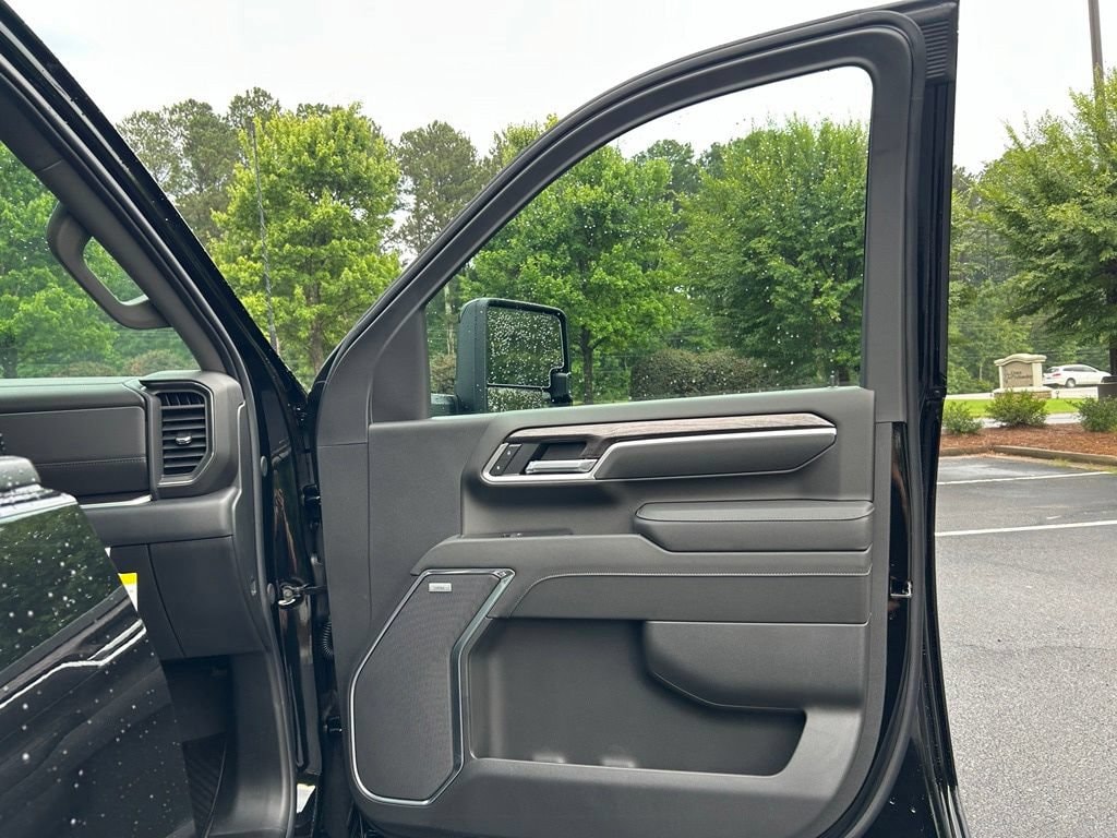 2026 Chevrolet Silverado 2500 HD LTZ - Photo 67