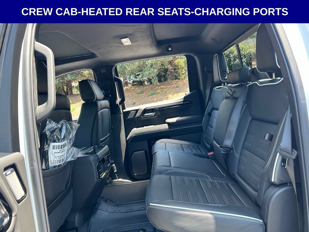 2026 GMC Sierra 1500 AT4X - Photo 23