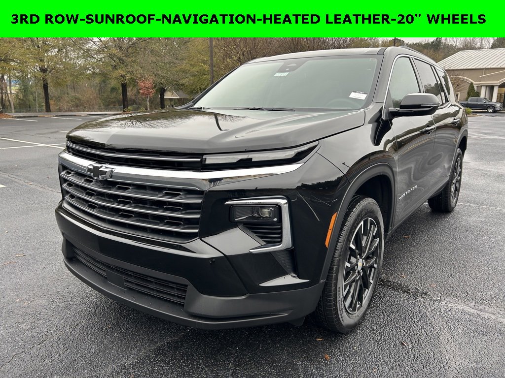 2026 Chevrolet Traverse LT's photo