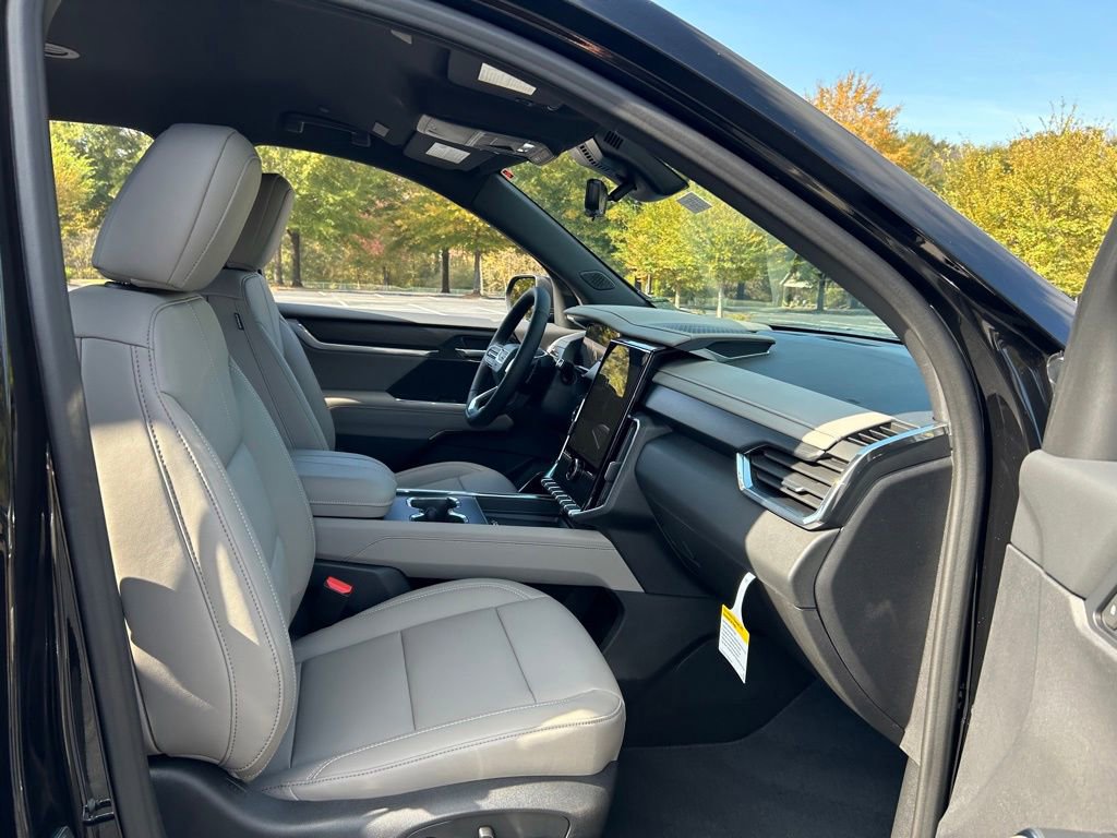 2026 GMC Acadia Elevation - Photo 49