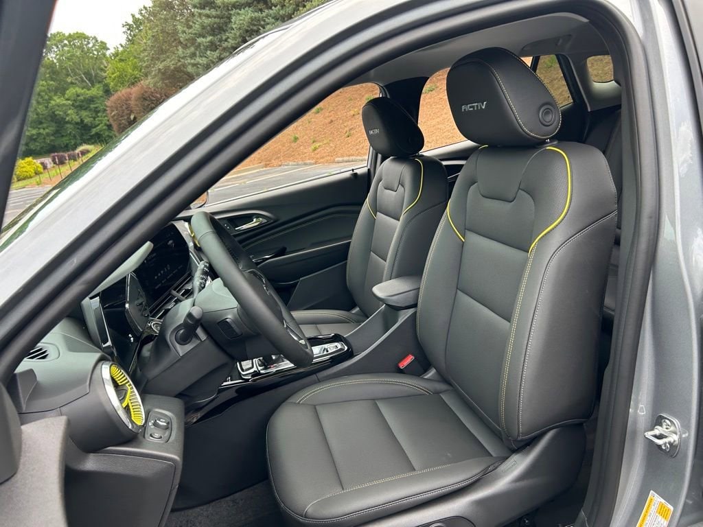 2026 Chevrolet Trax Activ - Photo 37