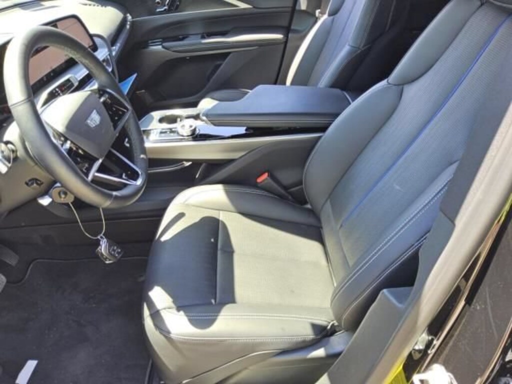 Used 2025 CADILLAC LYRIQ Sport 1 SUV