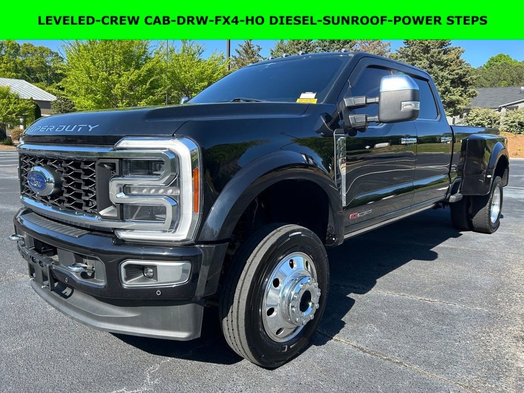 2023 Ford F-450 Platinum 4x4 Crew Cab 8' Box DRW's photo