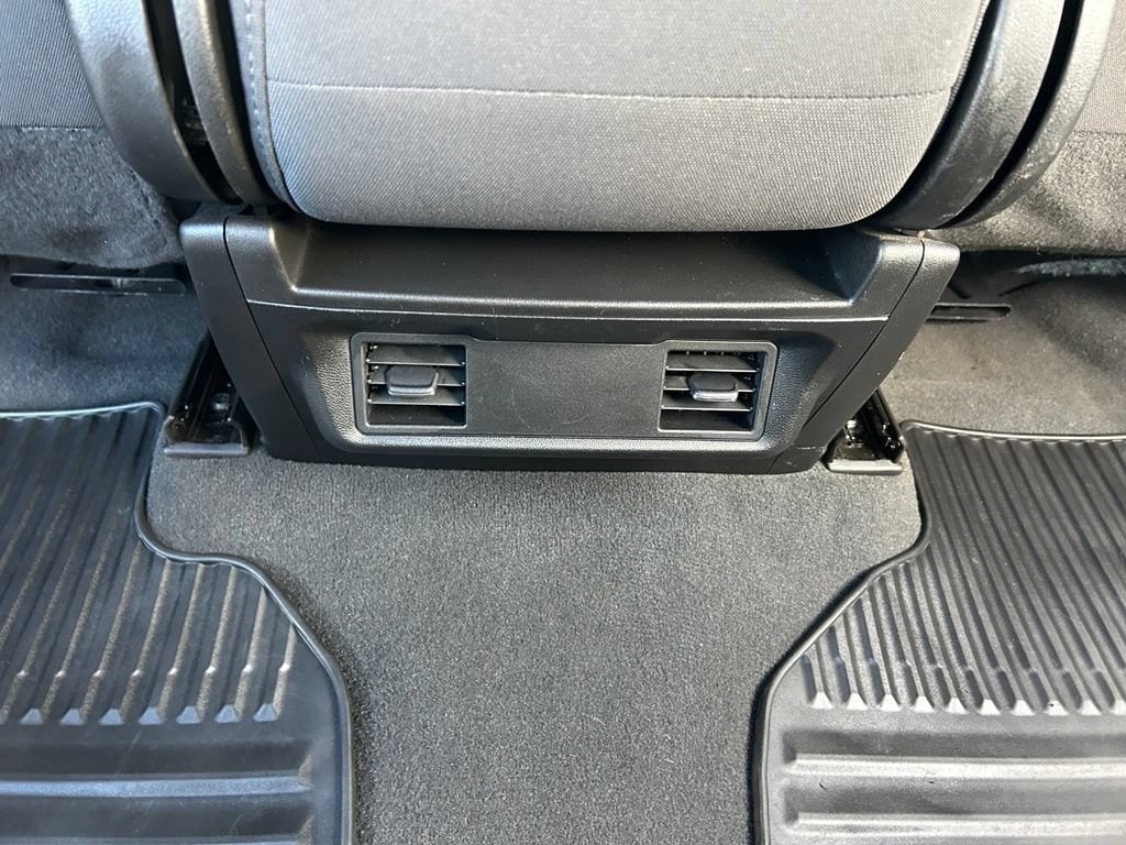 2024 Chevrolet Silverado 3500HD LT - Photo 44