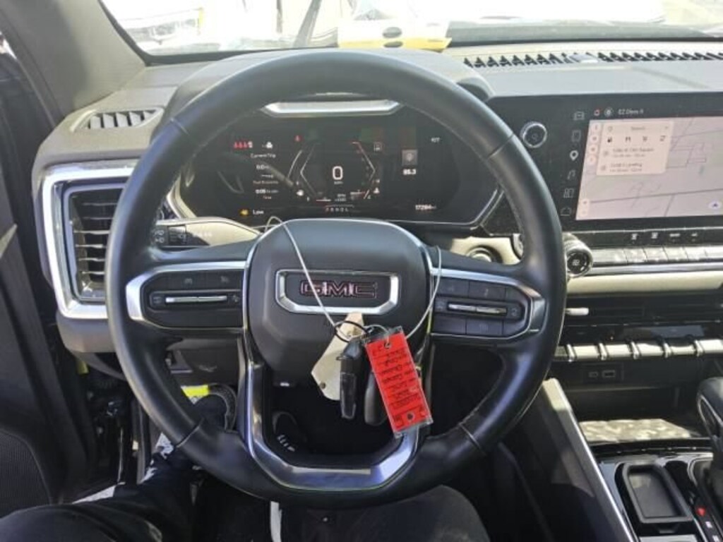 Used 2025 GMC Canyon Elevation Truck