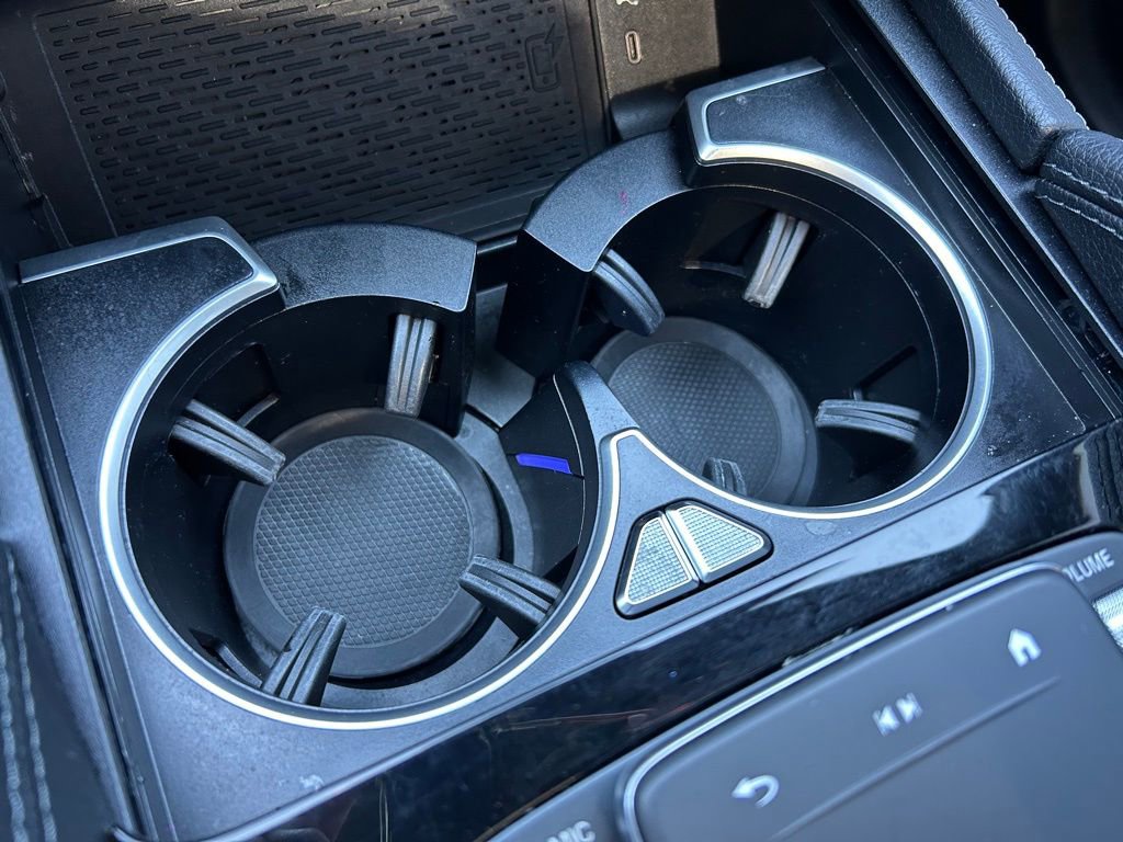 2025 Mercedes-Benz GLS Base - Photo 37