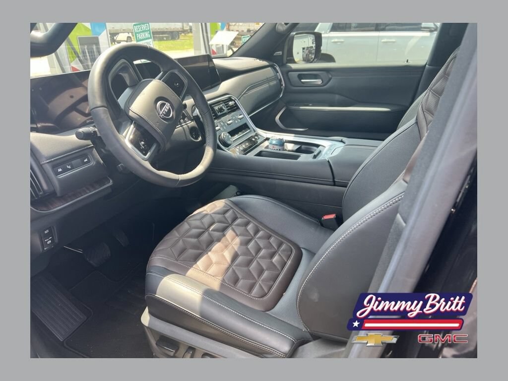 Used 2025 Nissan Armada Platinum Reserve