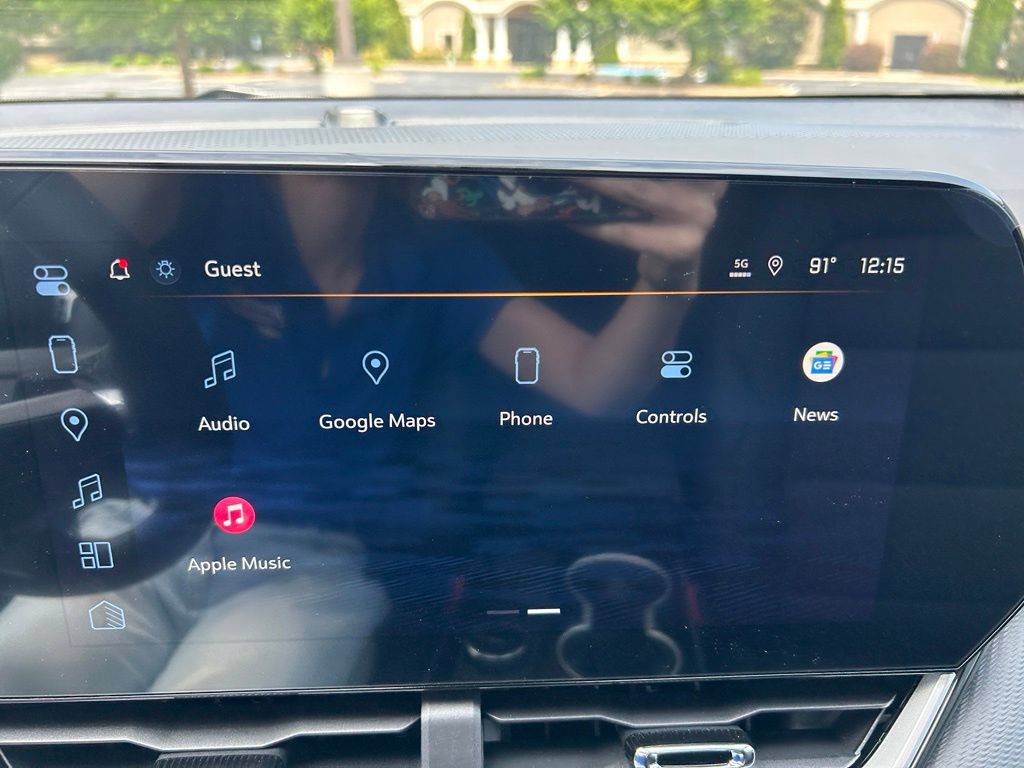 2027 Chevrolet Equinox LT - Photo 29
