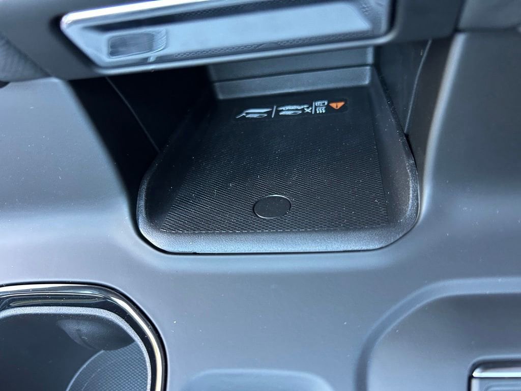 2026 GMC Sierra 1500 AT4X - Photo 42