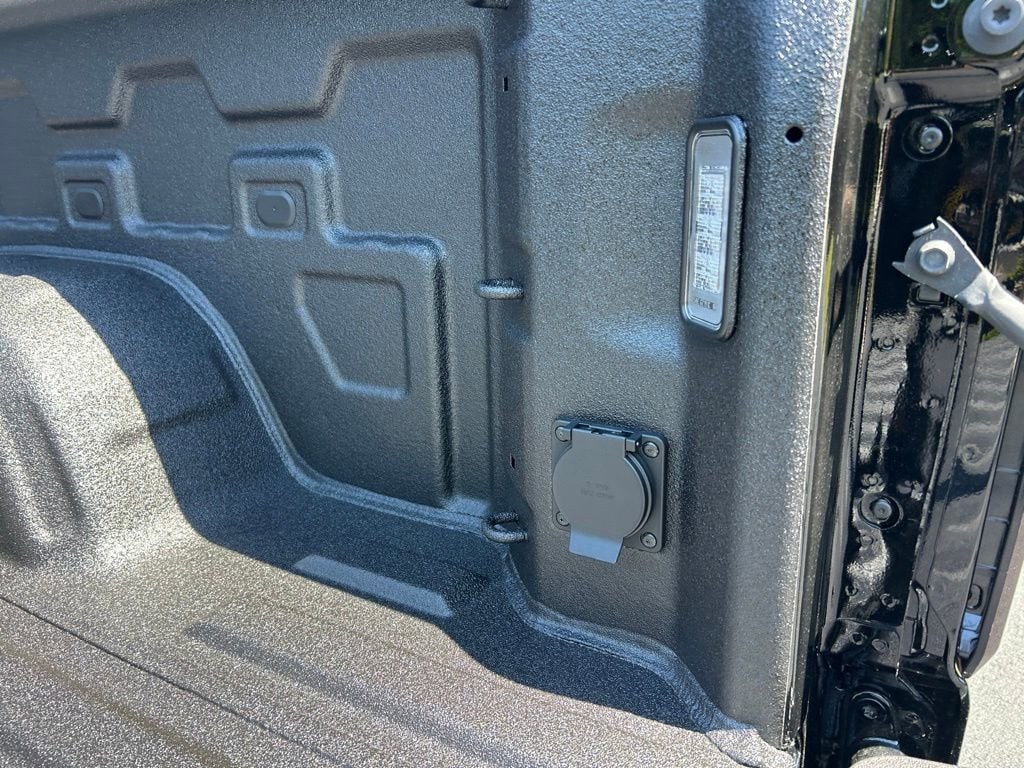 2026 GMC Sierra 1500 AT4X - Photo 29