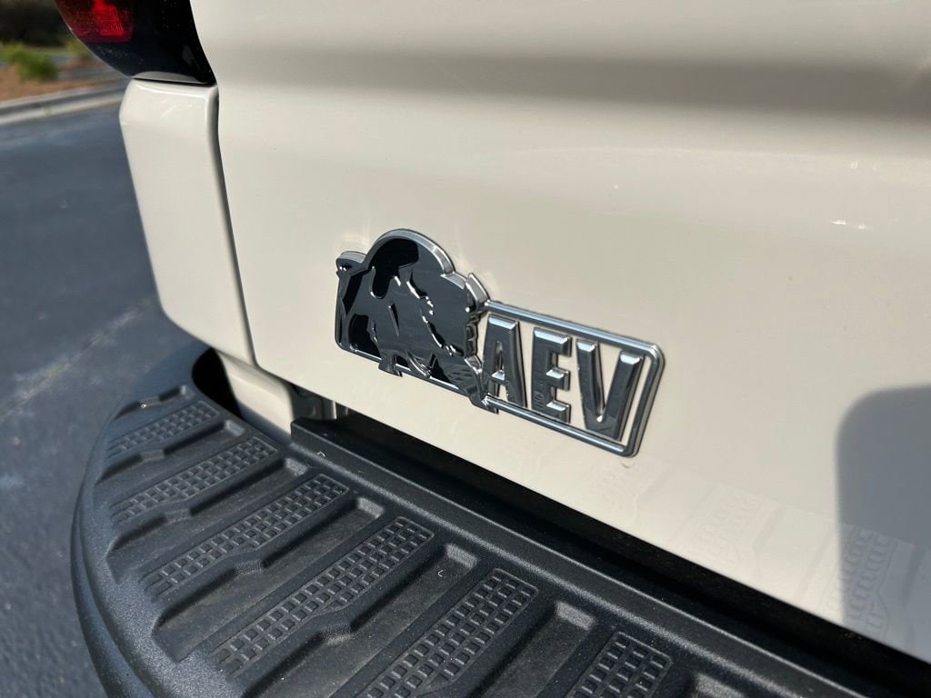 2026 GMC Sierra 1500 AT4X - Photo 28