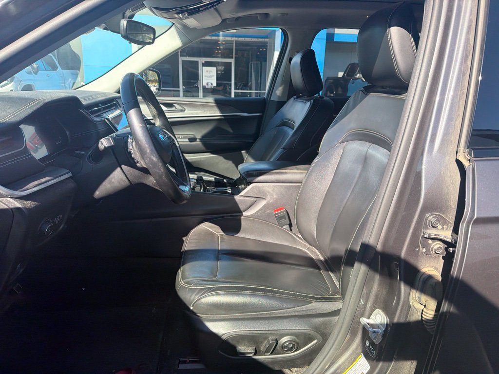 Used 2022 Jeep Grand Cherokee Limited