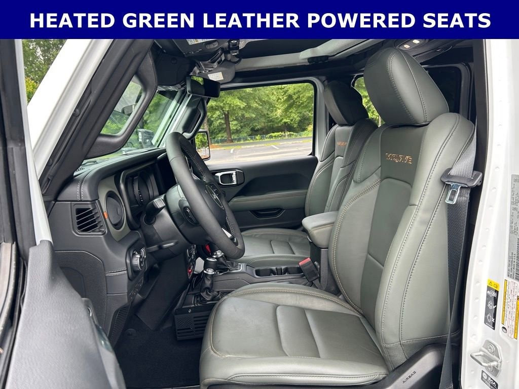 Used 2025 Jeep Gladiator Mojave X