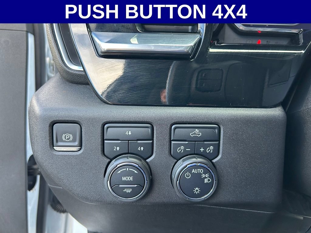 2024 Chevrolet Silverado 3500HD LT - Photo 14