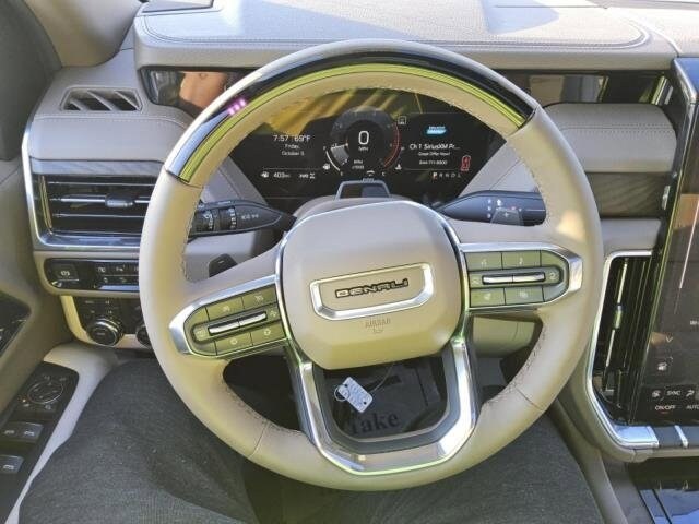 2025 Gmc Yukon Denali photo 4