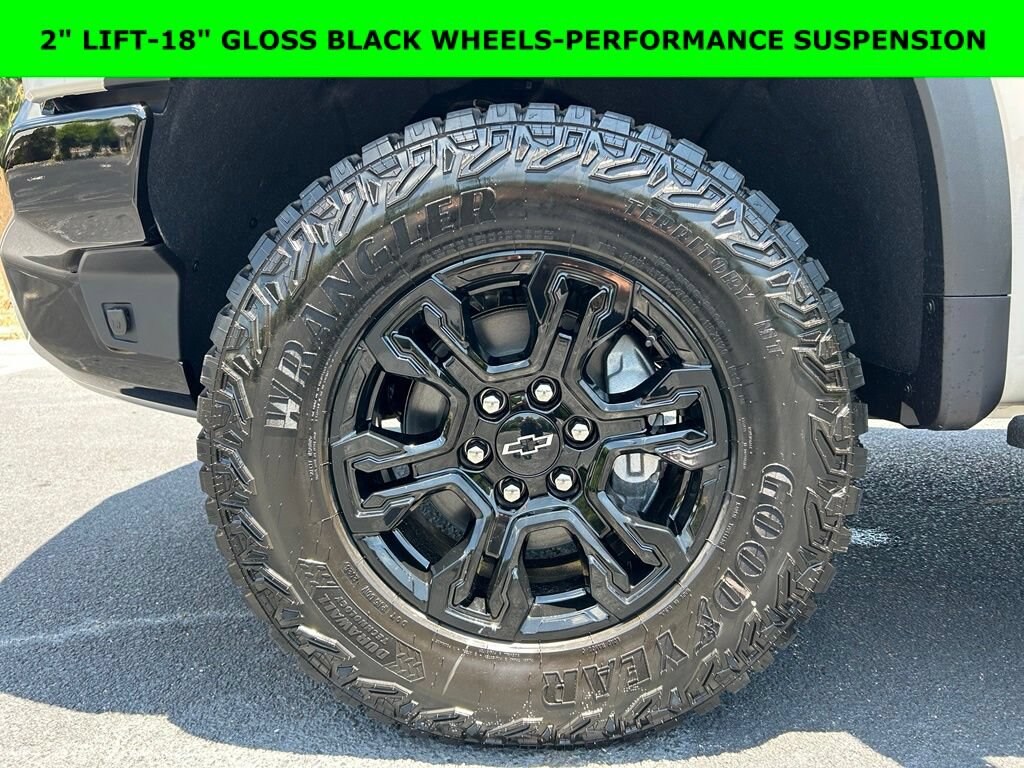 New 2026 Chevrolet Silverado 1500 ZR2 Truck