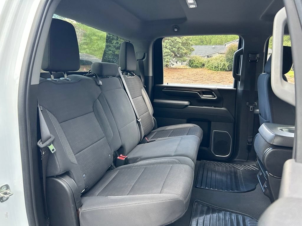2024 Chevrolet Silverado 3500HD LT - Photo 45