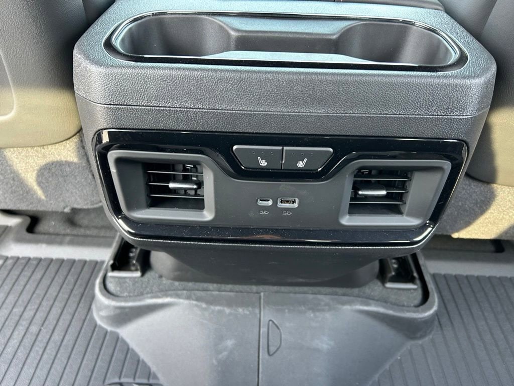 2026 GMC Sierra 1500 AT4X - Photo 49