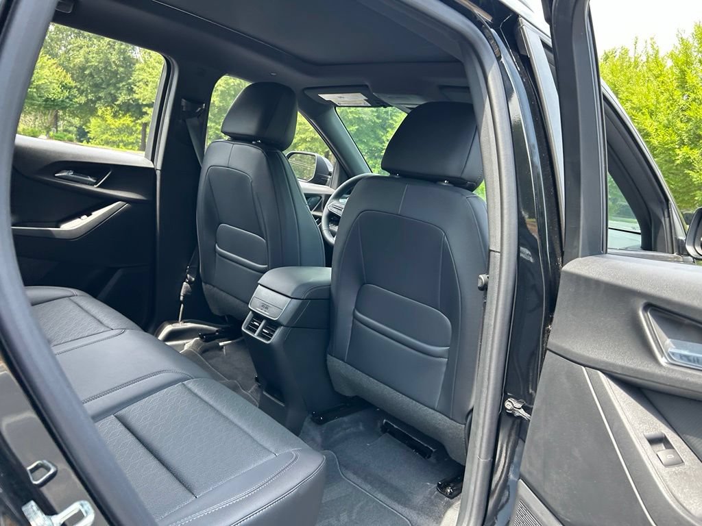 2027 Chevrolet Equinox LT - Photo 46