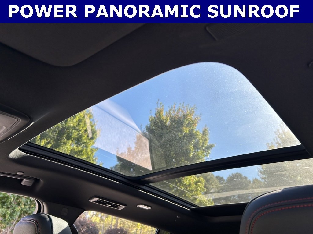 Used 2024 Chevrolet Traverse RS SUV