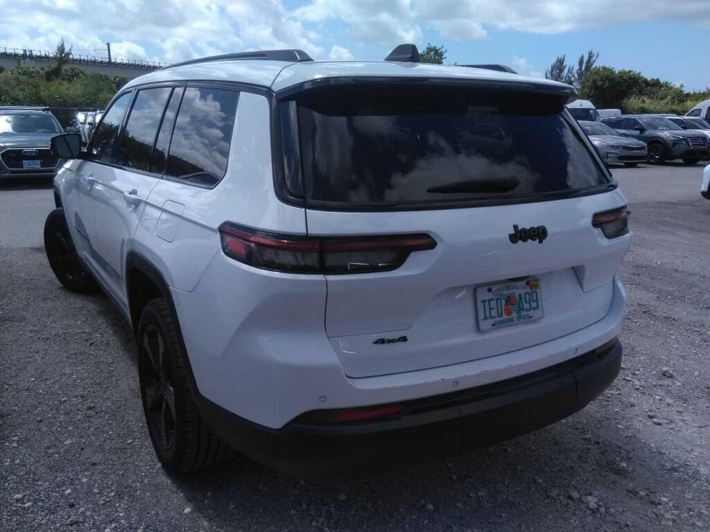 Used 2023 Jeep Grand Cherokee L Altitude