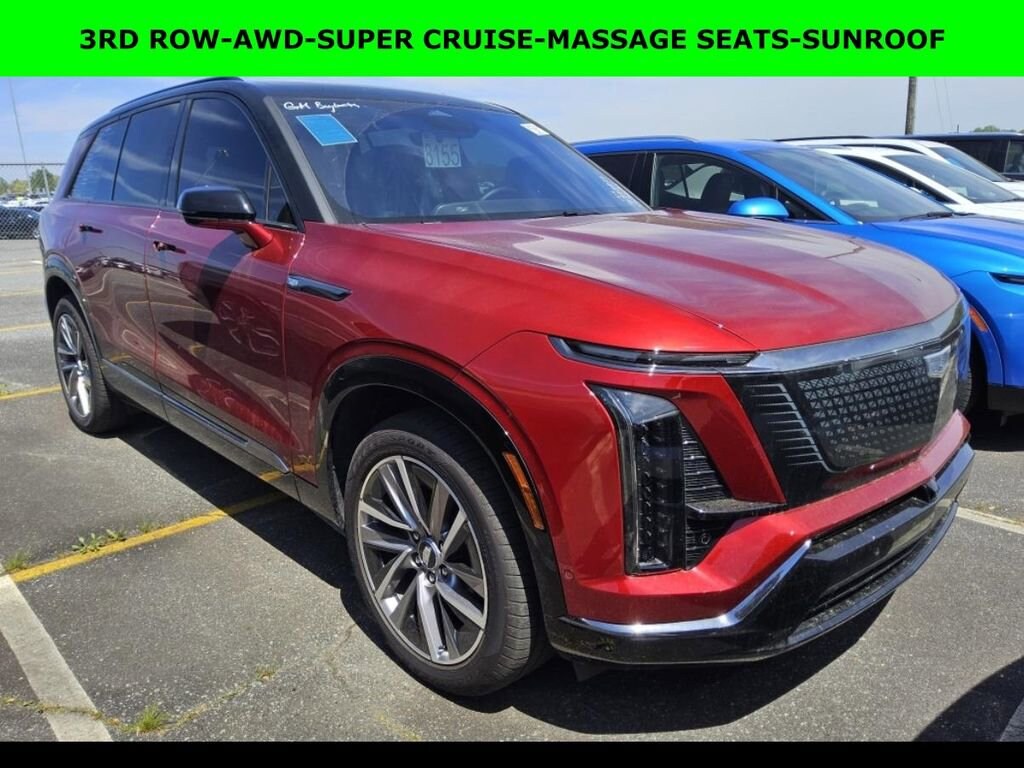 Used 2026 CADILLAC VISTIQ Sport SUV
