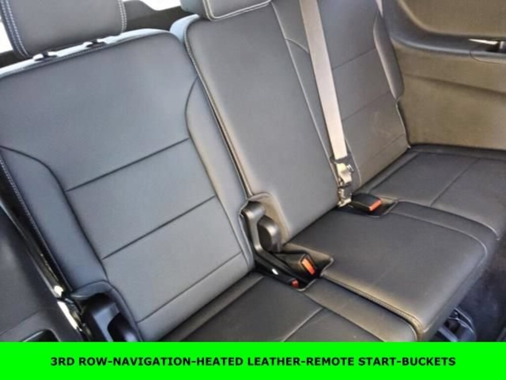 Used 2024 Chevrolet Traverse LT SUV