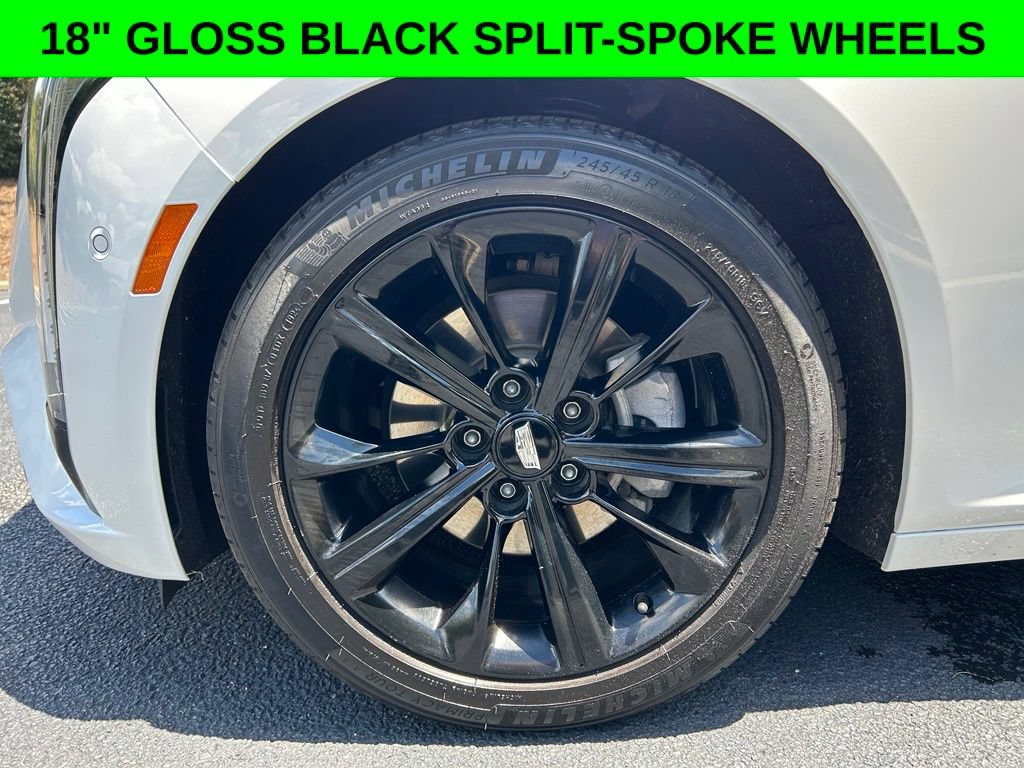 1G6DN5RK8S0108375