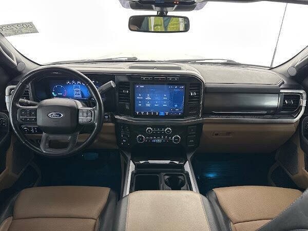 2023 Ford F-250 XL photo 2