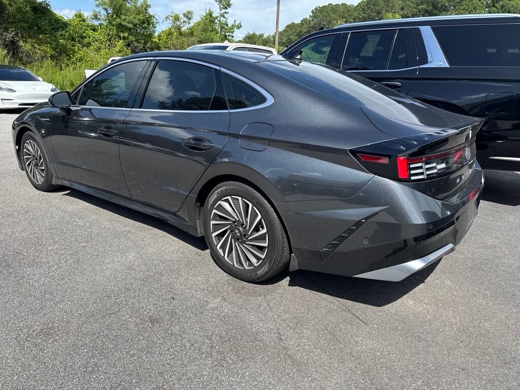 Used 2024 Hyundai Sonata Hybrid Limited