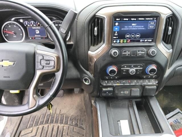 2023 Chevrolet Silverado High Country photo 4