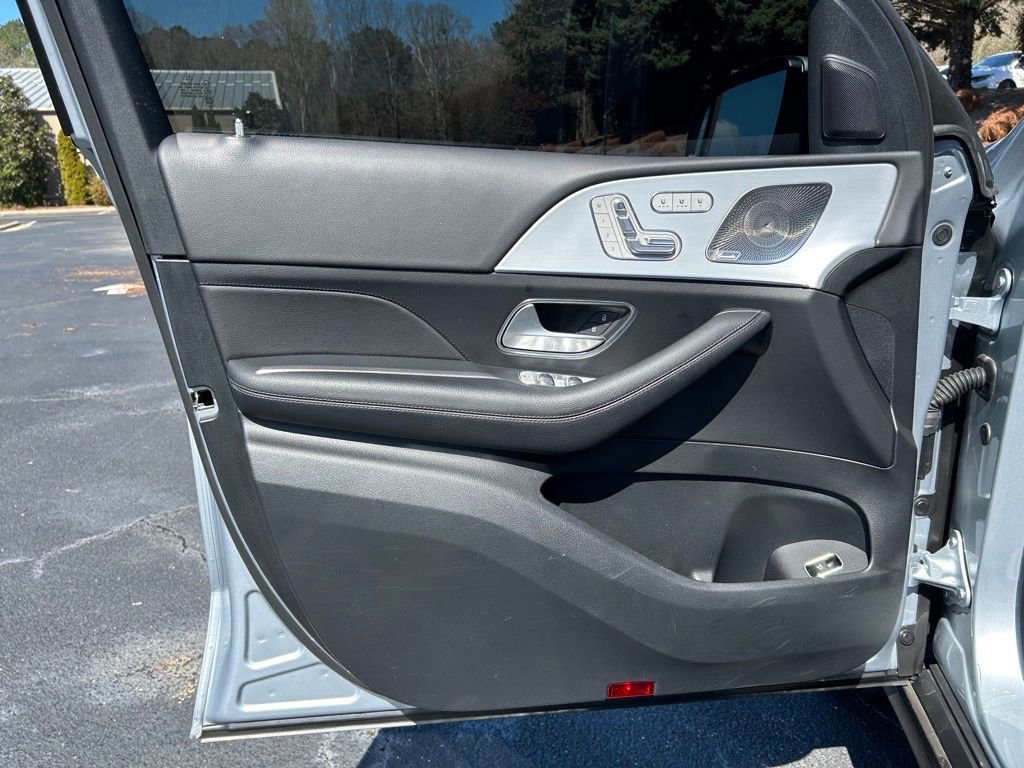2025 Mercedes-Benz GLS Base - Photo 66