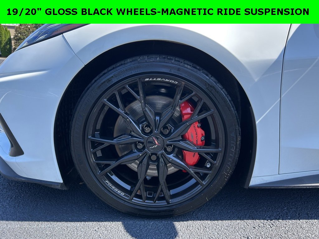 2023 Chevrolet Corvette Stingray 3LT photo 2